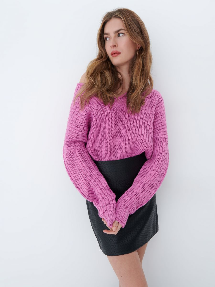 rozowy-sweter-479mlk.jpg